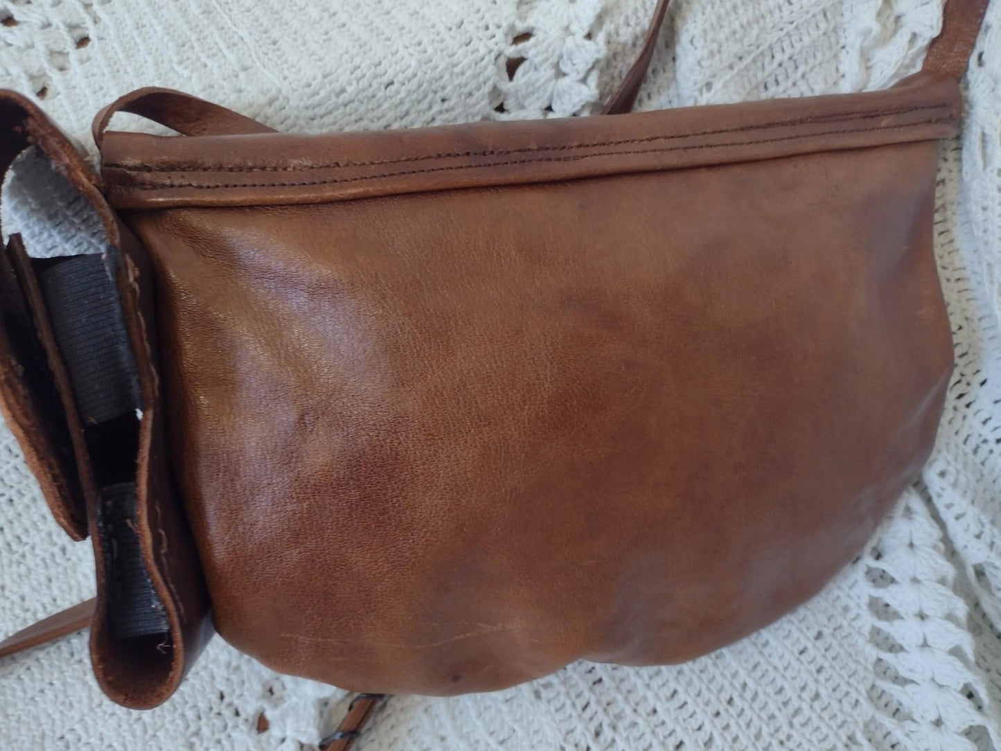 Vintage 80s Handmade Leather Crescent Crossbody Bag Falcon Crest Turn Lock