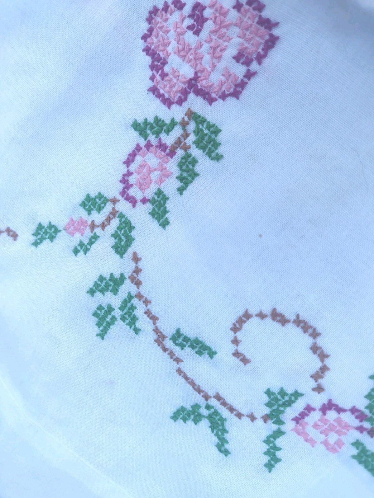 VTG 40s Pillowcases Floral Cross Stitch Embroidered Handmade Lace Doily Cottage