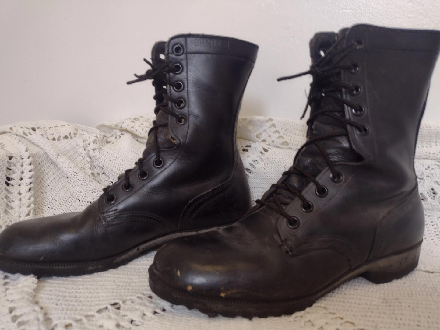 Vintage 1981 Black Leather Combat Boots 8.5R PH Code Original Laces & Soles