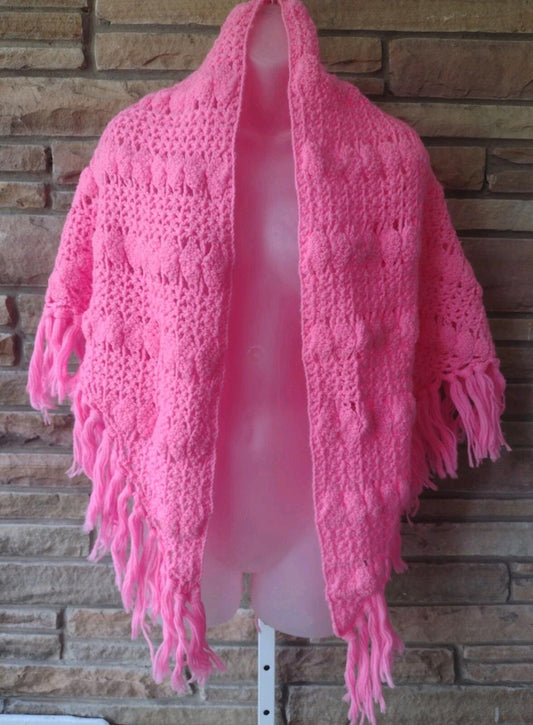 VTG 70s Pink Crochet Shawl Boho Shell Openwork Fringe Wrap Cottagecore Acrylic