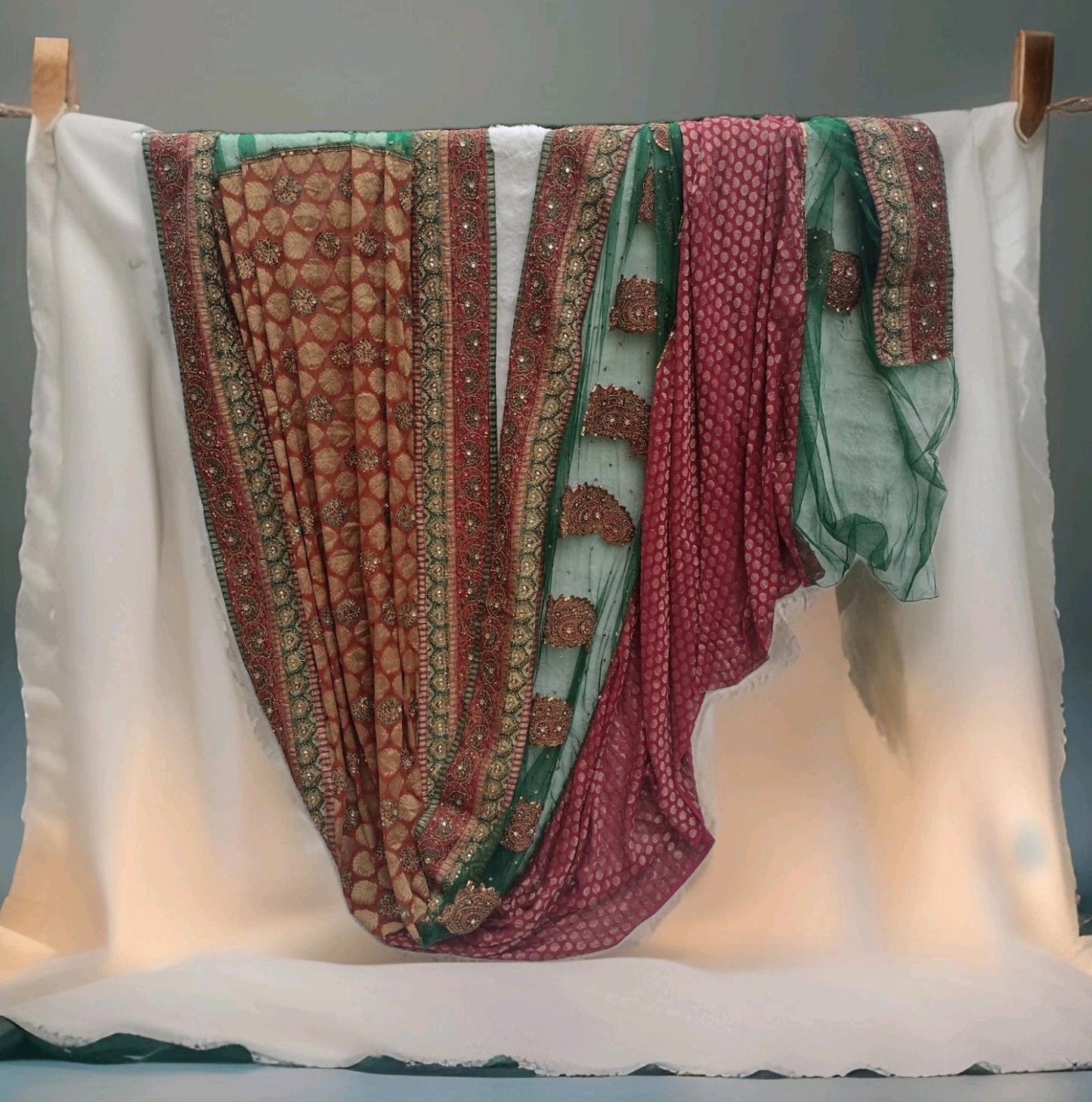 Rare 18ft Hand Embroidered Indian Textile Zardozi Bridal Dupatta Panel Red Green