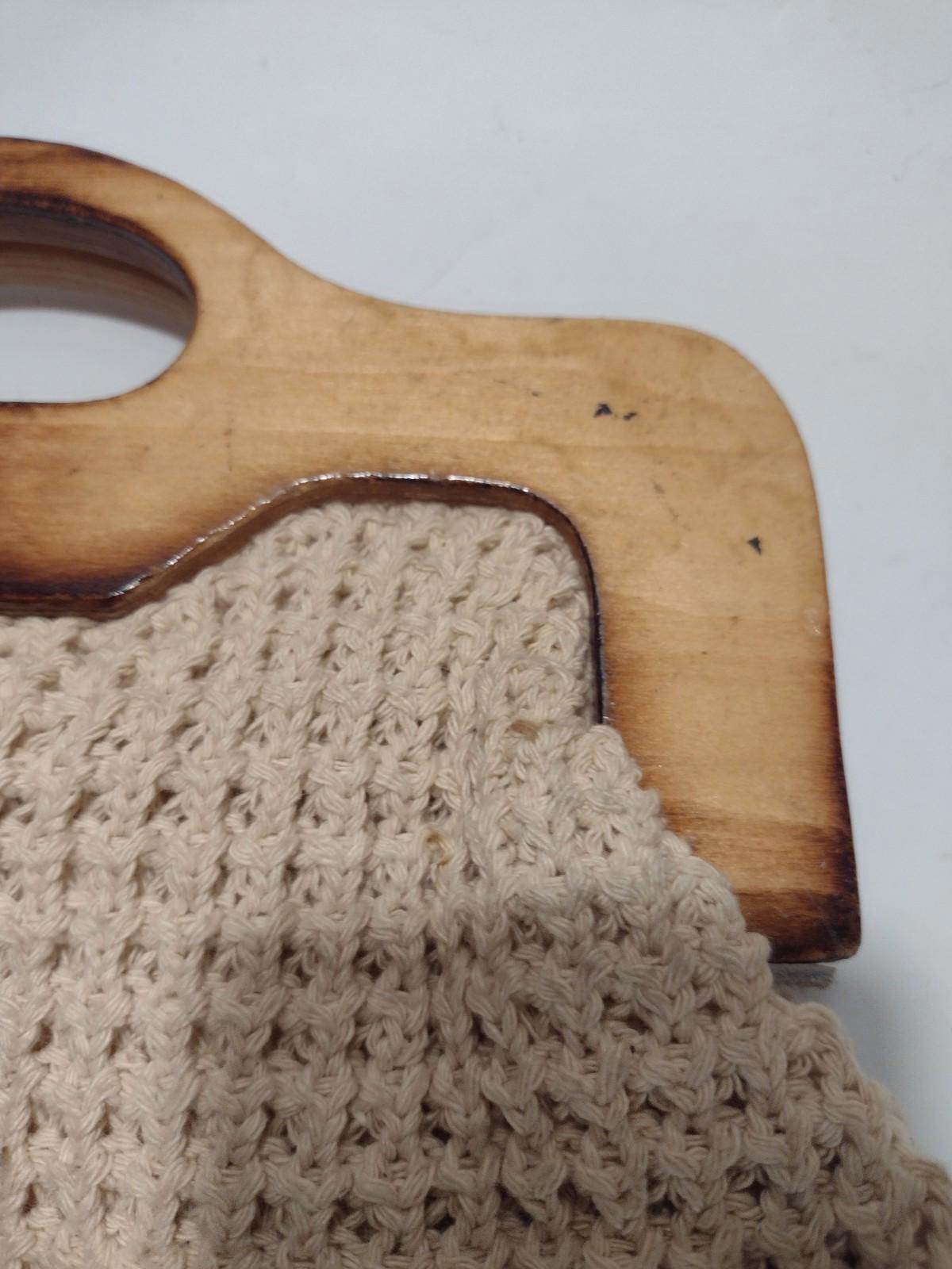 Vintage 60s Crochet Handbag Wood Handle Turn Lock Made in Hong Kong Boho