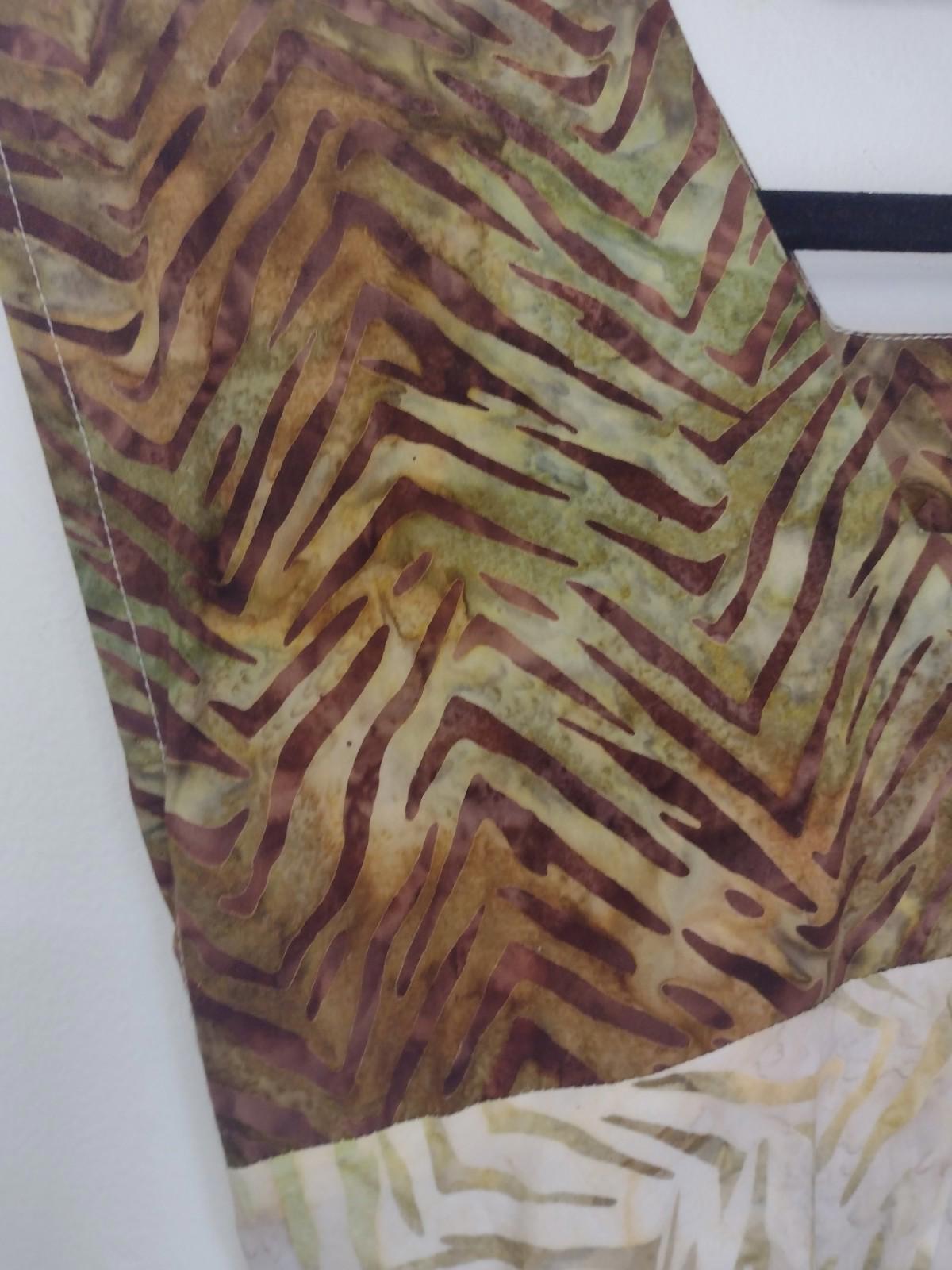 Debra Lynn Batik Dress S Art-to-Wear Zigzag Symbolic Print Boutique Batik Pria