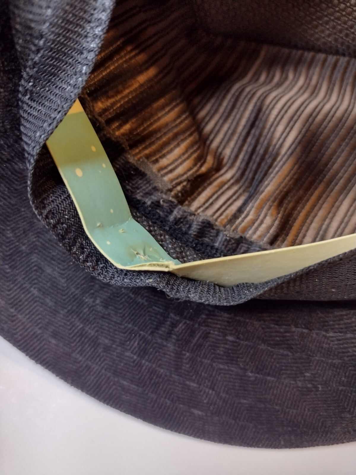 Stetson Trilby Fedora Hat Brown Herringbone Velvet Black Grosgrain Band Medium