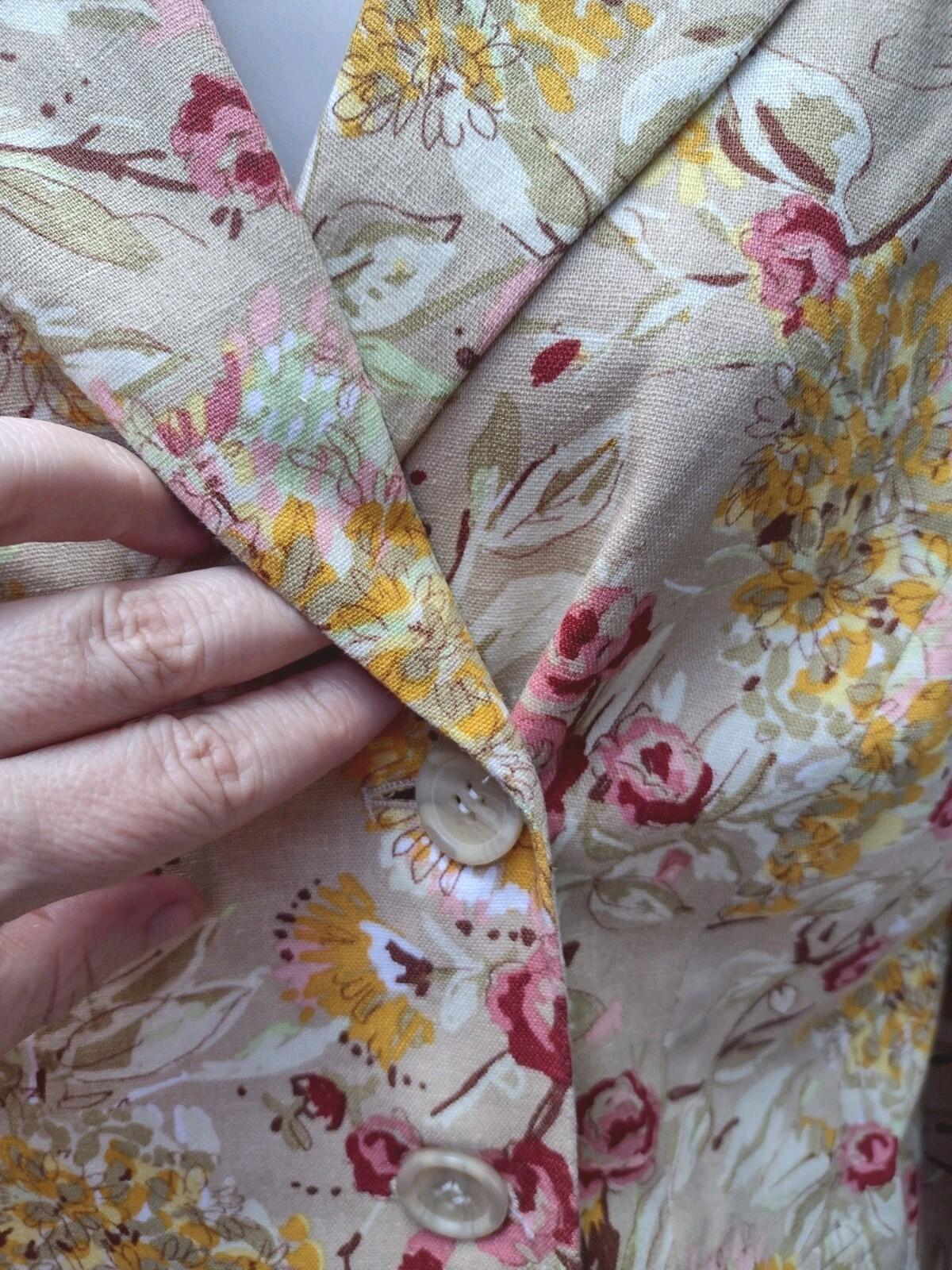 Beige Floral Garden Party Suit Feminine Linen Set 14 Monroe & Main Jacket Skirt