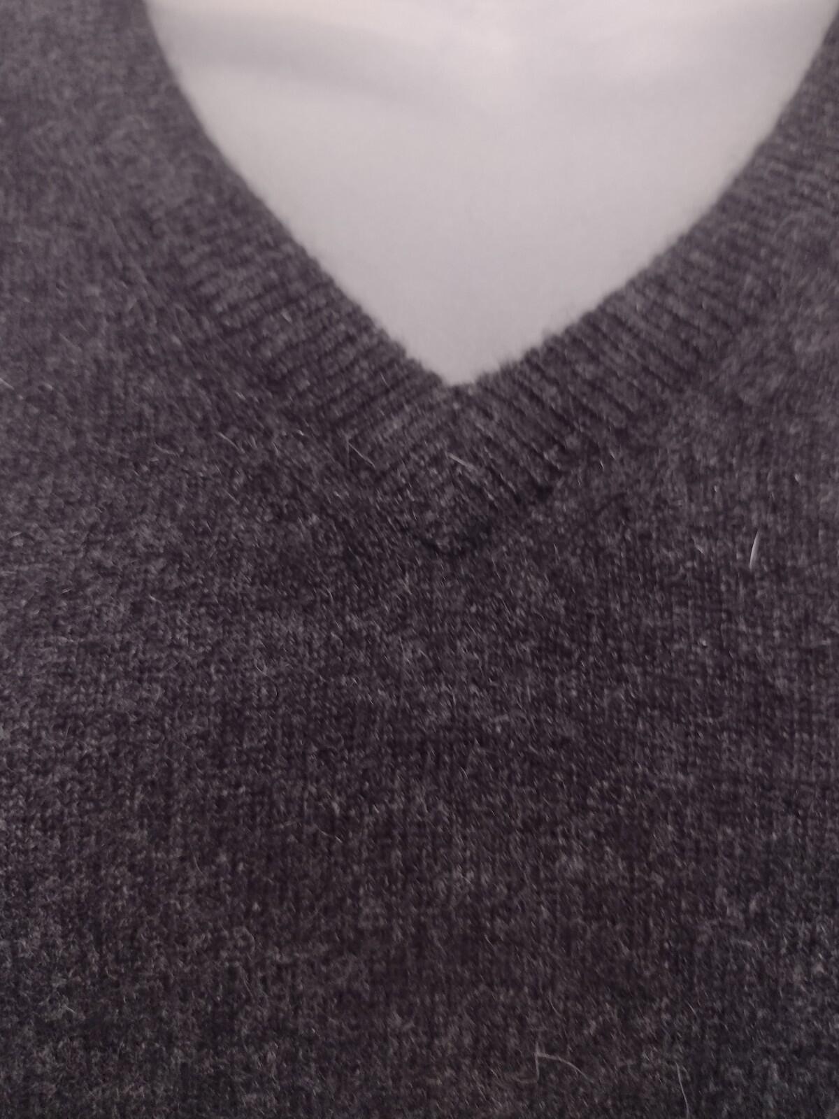 Loden Dager 100% Cashmere V Neck Sweater L Gray Minimalist
