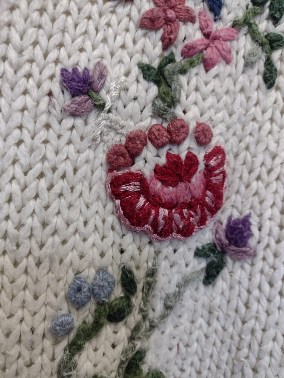 Vintage 80s Bobbie Brooks Hand Knit Floral Ramie Sweater L Korea Scallop Hem