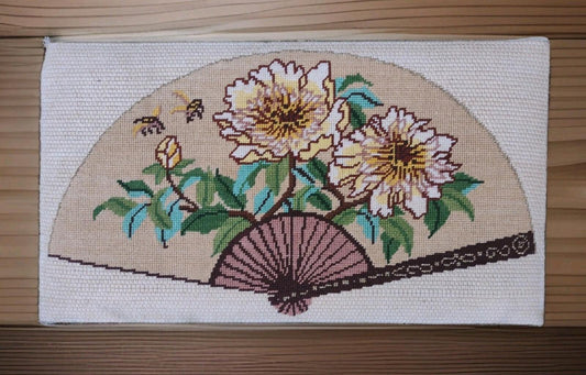 Needlepoint Wall Hanging Chinoiserie Floral Fan Bees Gold Vintage 18x10