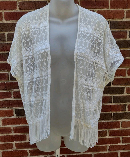 Hollister White Lace Fringe Vest Kimono Boho Festival Coquette One Size