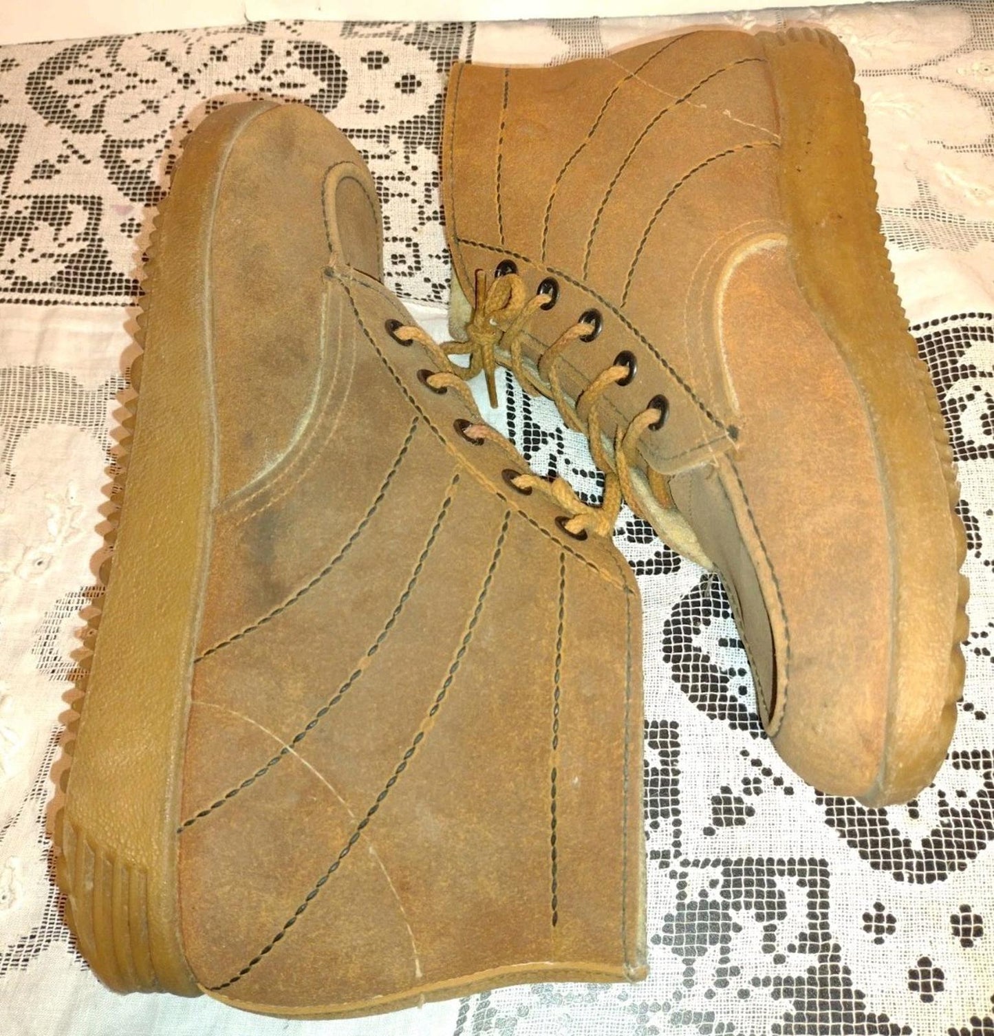 Vintage 70s Suede Sherpa Lined Lace Up Winter Booties Women’s 9.5 Brown