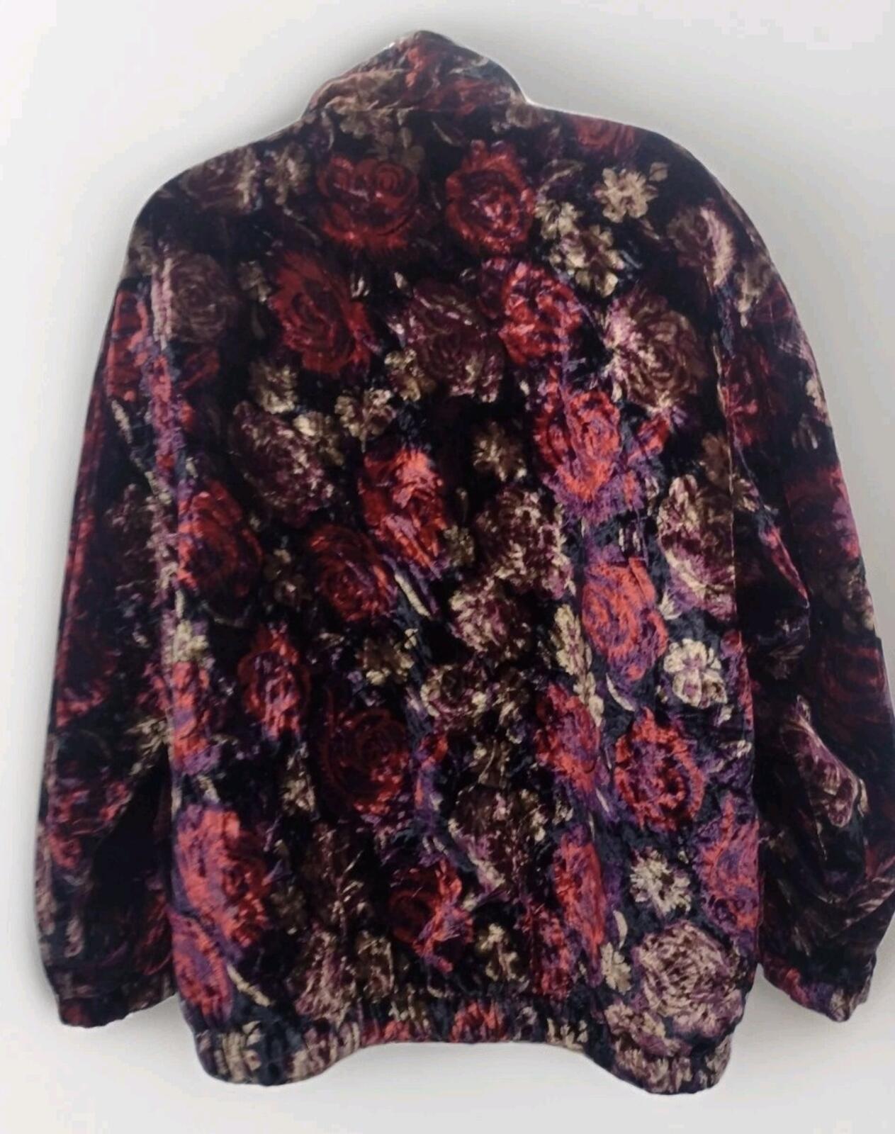 Vintage 80s Rafael Floral Velvet Quilted Bomber Jacket L Made in Taiwan R.O.C.
