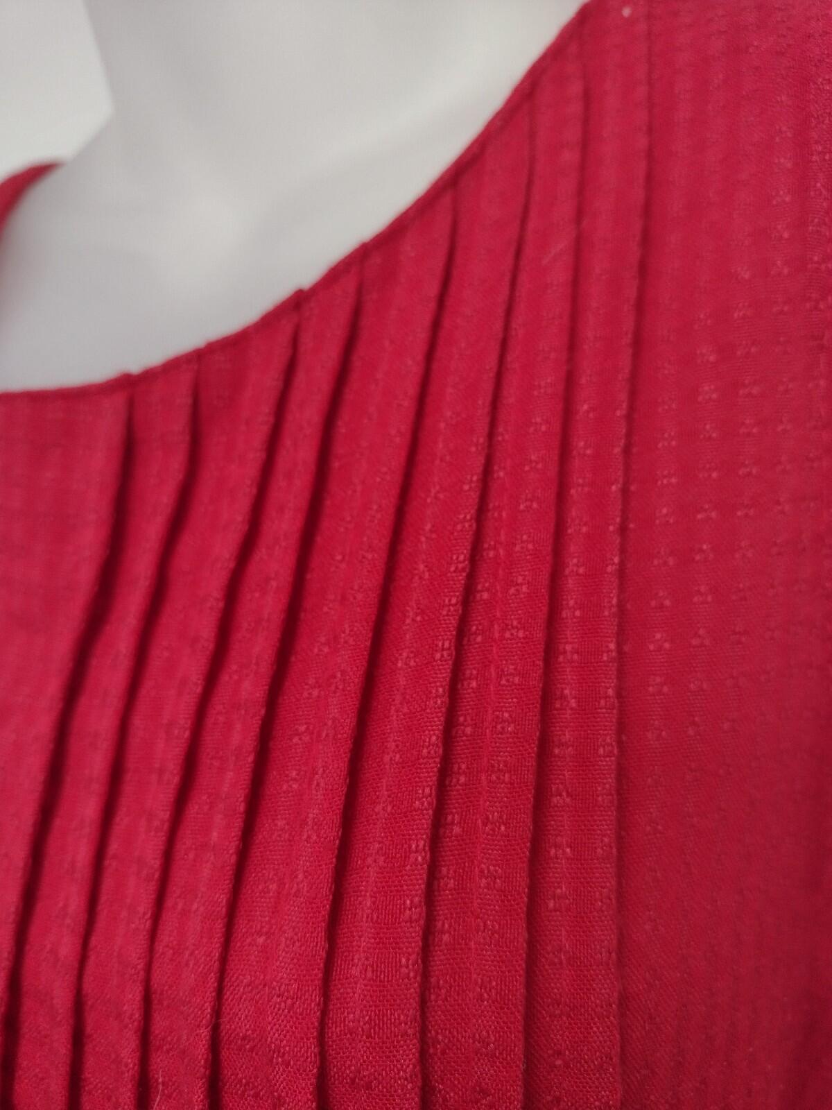 Melissa Harper Red Textured Sleeveless Dress Size 10 Button Back Pockets