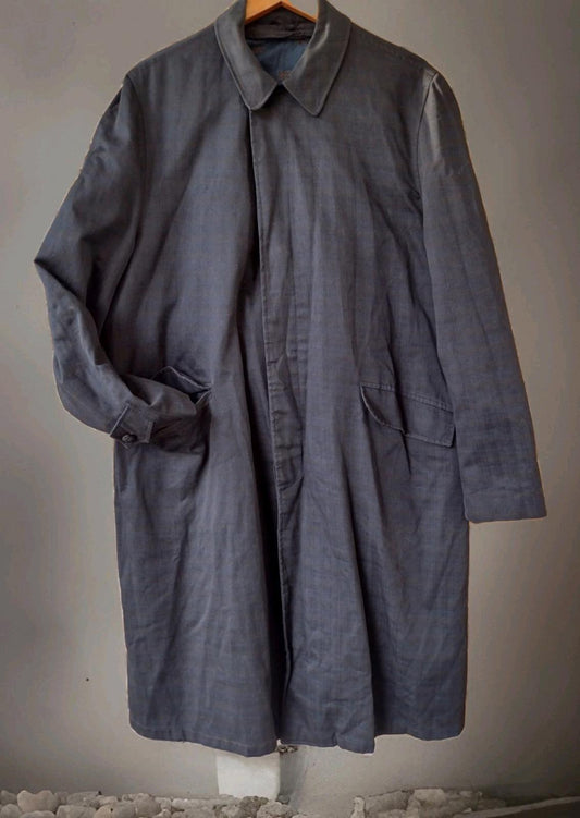 Vintage Men's Trench Coat Plaid Heraldic Lining Size 42L