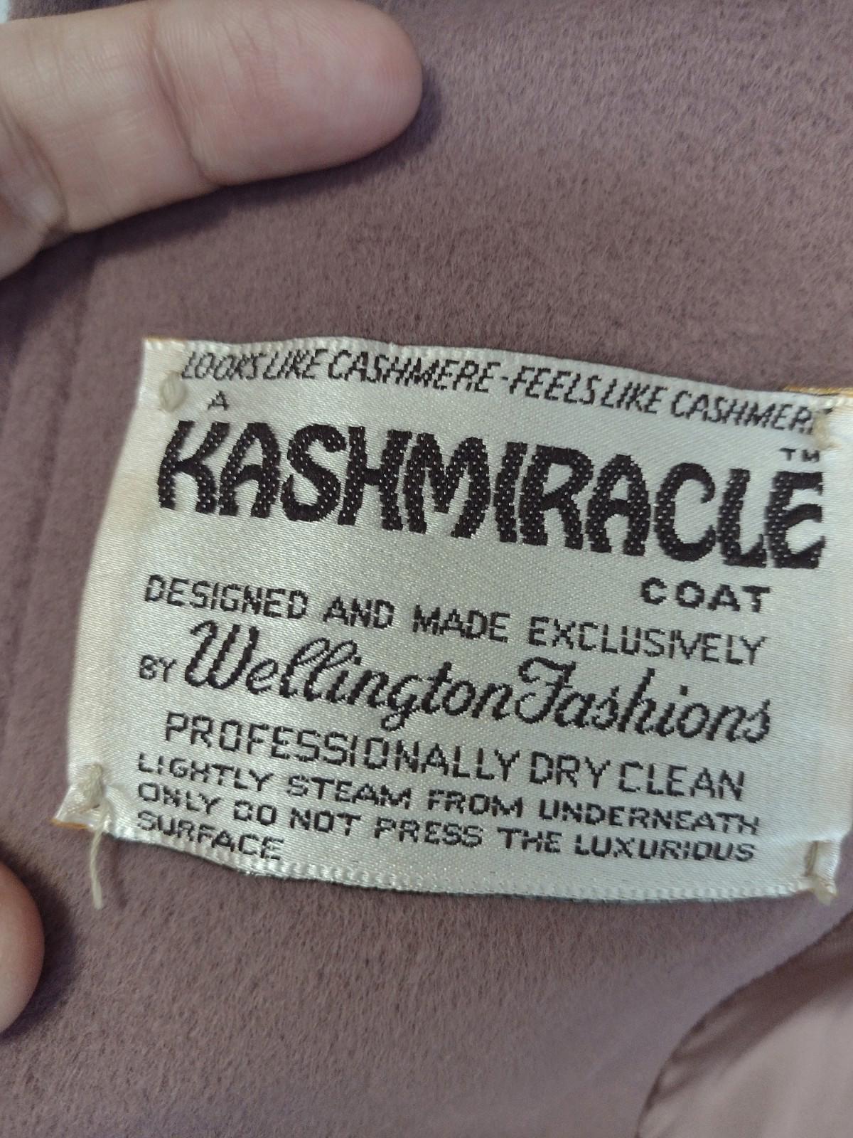 Vintage Kashmiracle Coat XL Lazarus VA Faux Cashmere Bakelite Union USA Mauve