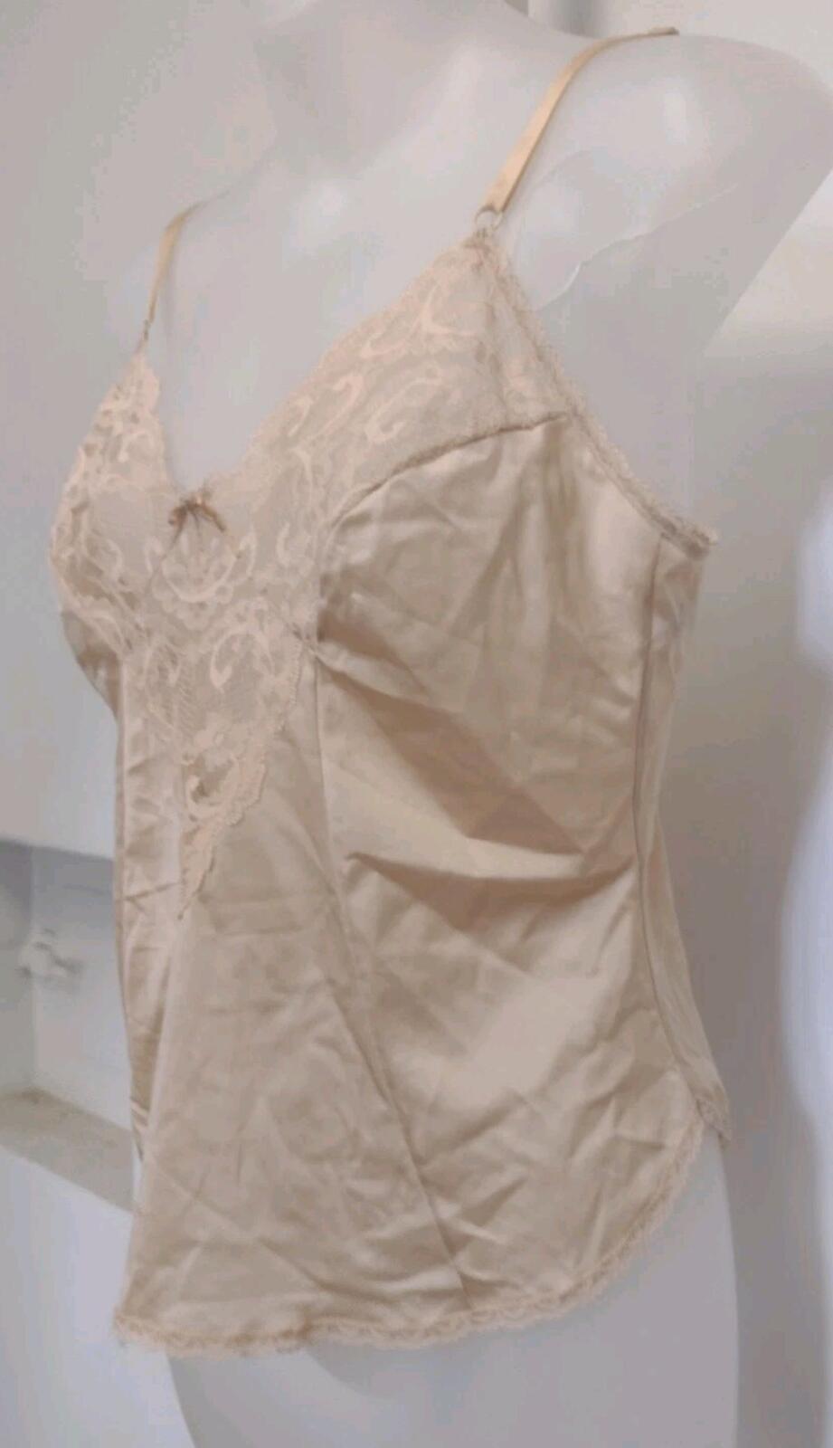 VTG 70s JCPenney Nice ’N Spicy Beige Lace Nylon Camisole Top 36 USA Union