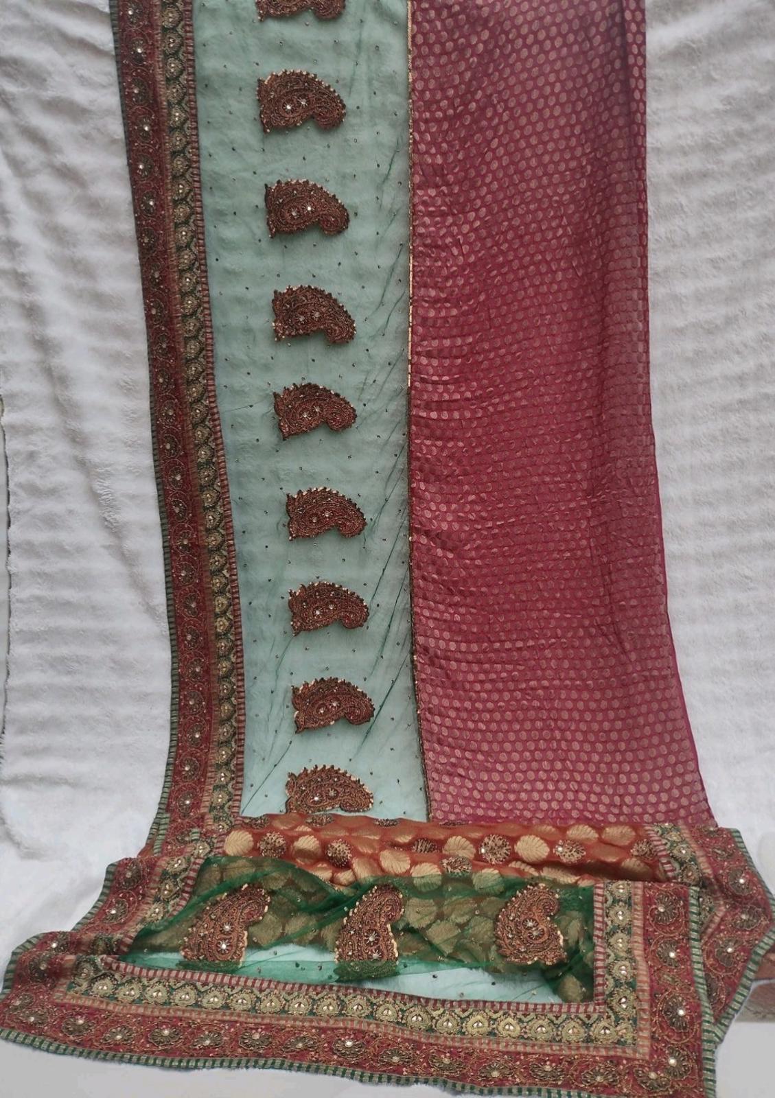 Rare 18ft Hand Embroidered Indian Textile Zardozi Bridal Dupatta Panel Red Green