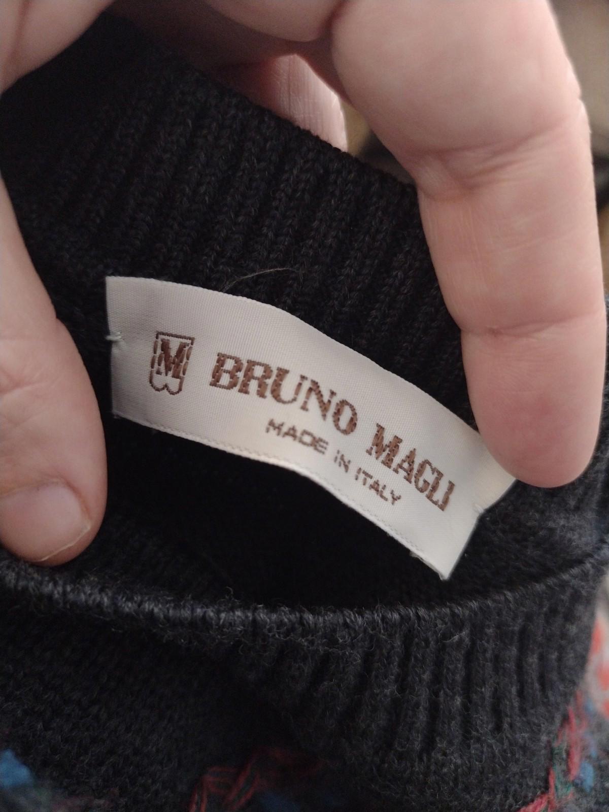 Rare Vintage 90s Bruno Magli Italy Wool Sweater L Suede Trim Crest Knit