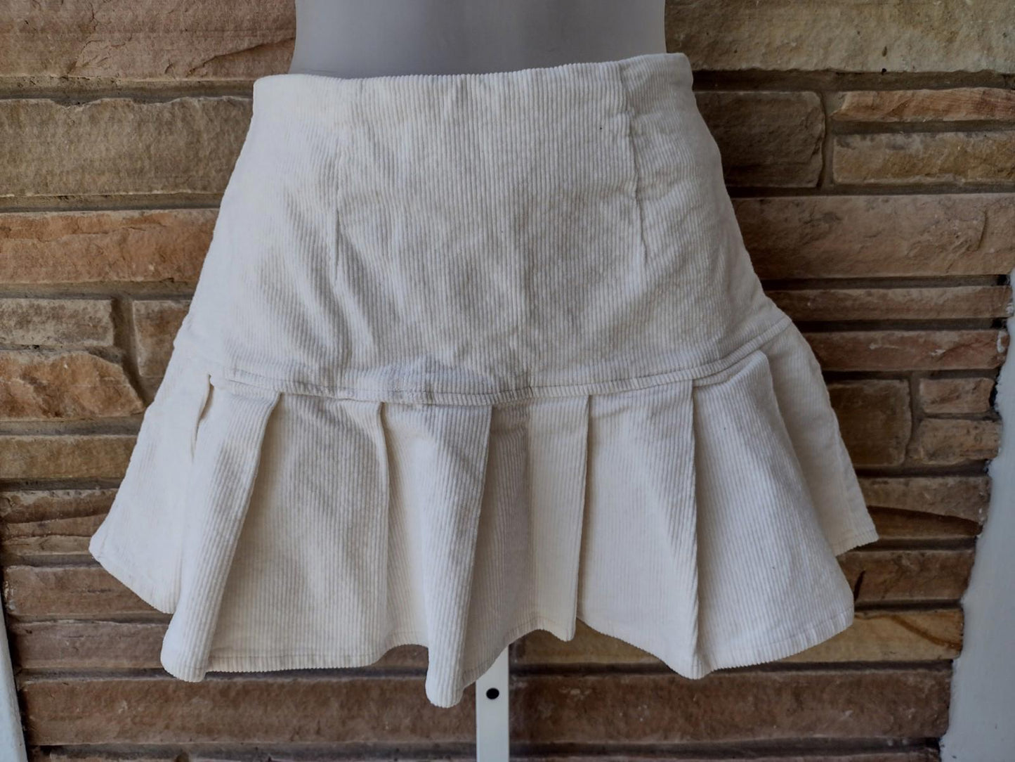 Y2K Floral Crop Top & Corduroy Pleated Skort Set S Sienna Sky Forever 21