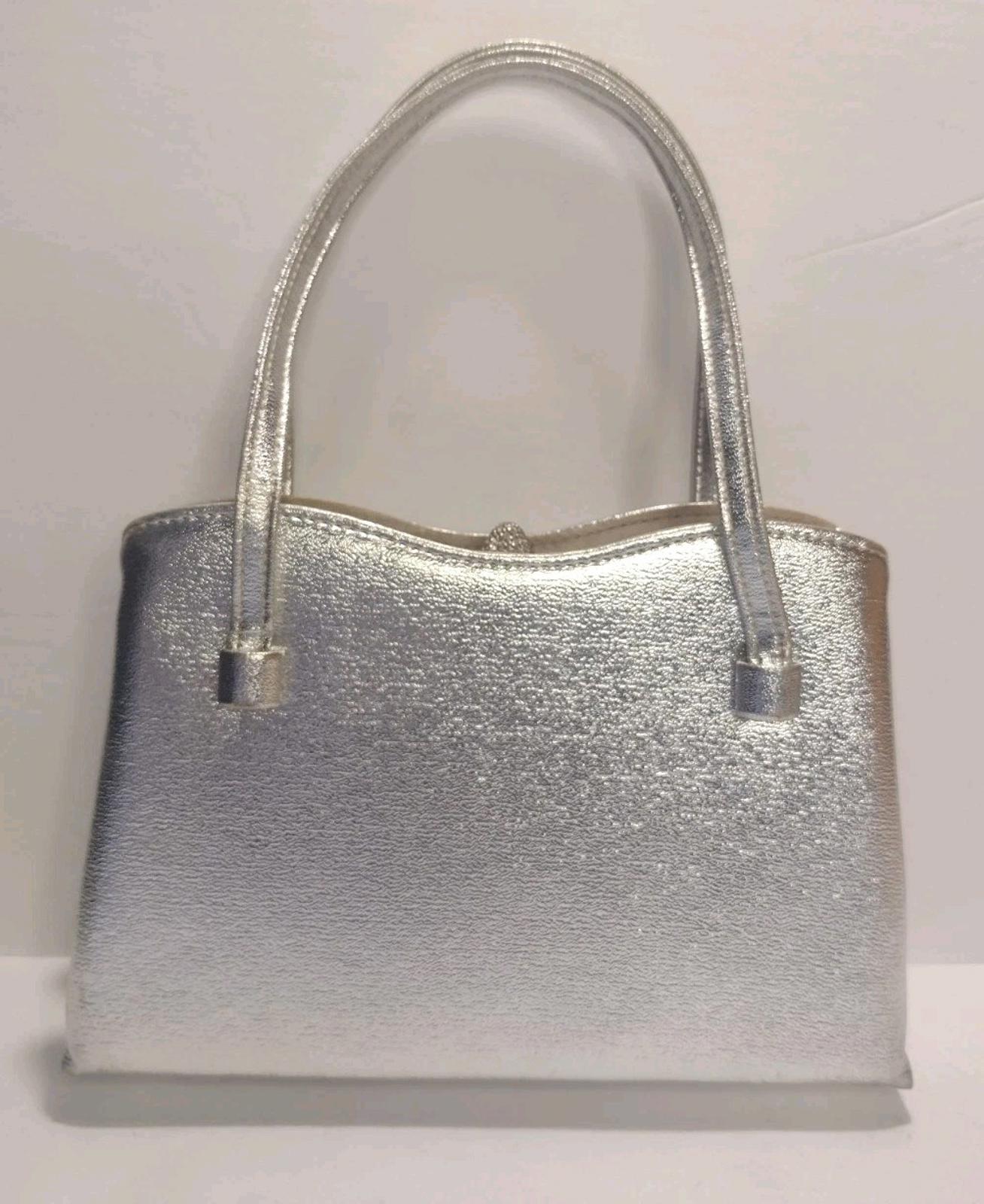VTG 50s Silver Metallic Frame Bag HL USA Faux Leather Rope Clasp Tassel Detail