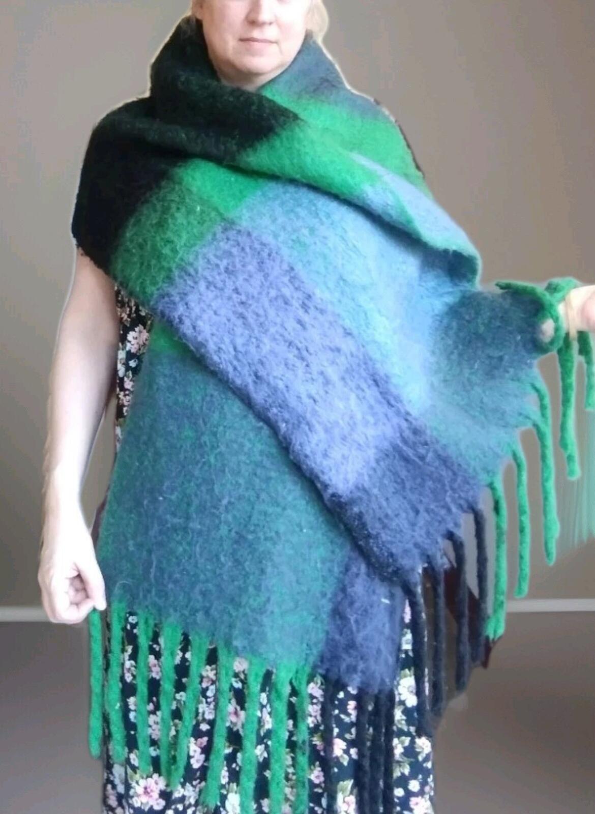 Soft & Fuzzy XL Large Scale Blue & Green Striped Fringe Scarf Wrap Shawl 96 X18