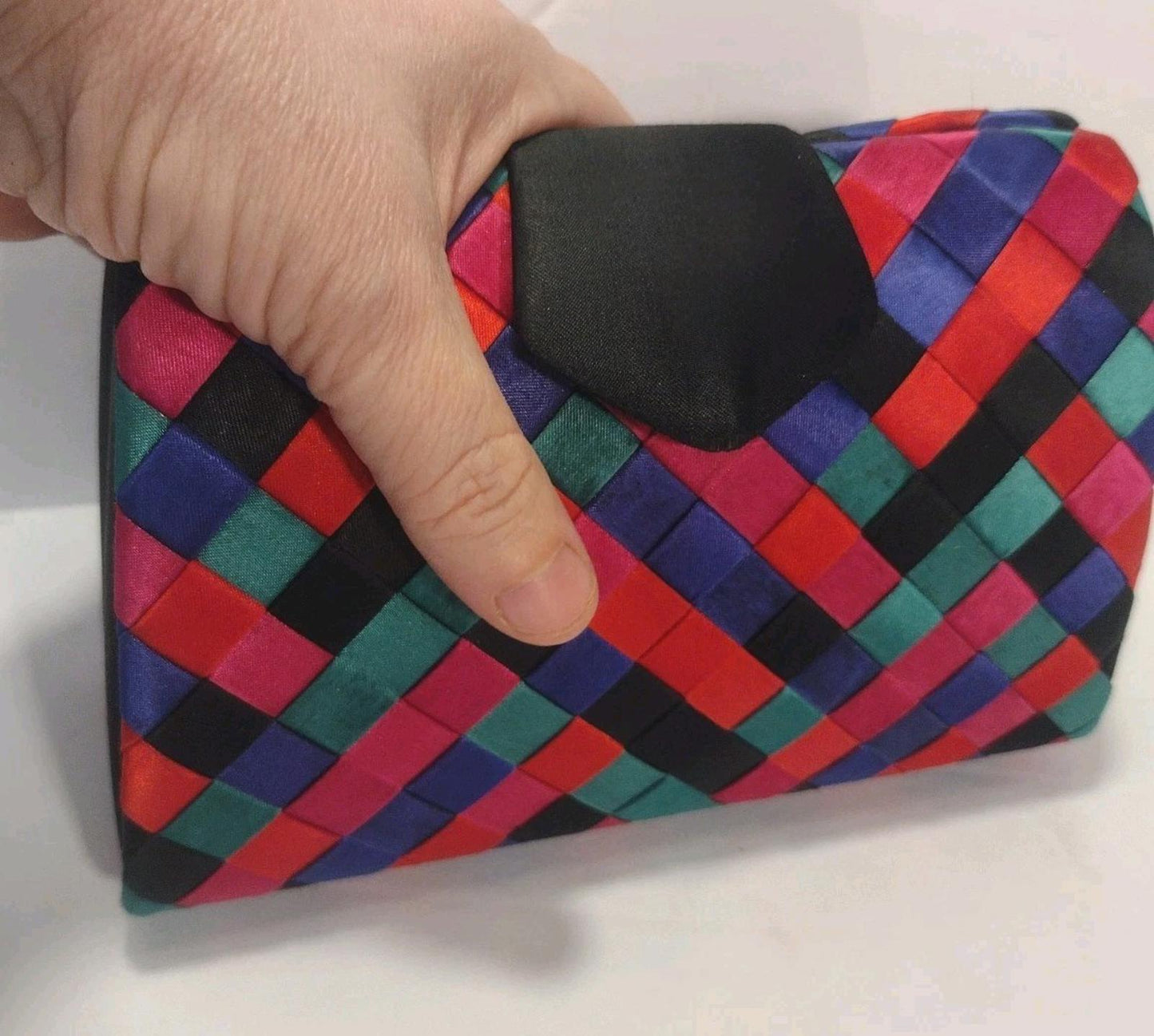 VTG VANESSA Woven Ribbon Hard Shell Clutch Shoulder Bag Multicolor Satin Lined