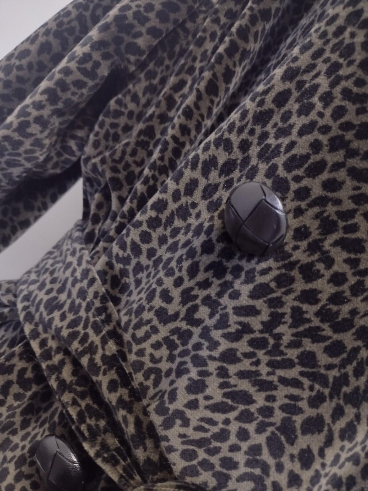 Vintage Leopard Velvet Coat Chivalry Outerwear Belted USA 60s 70s Small