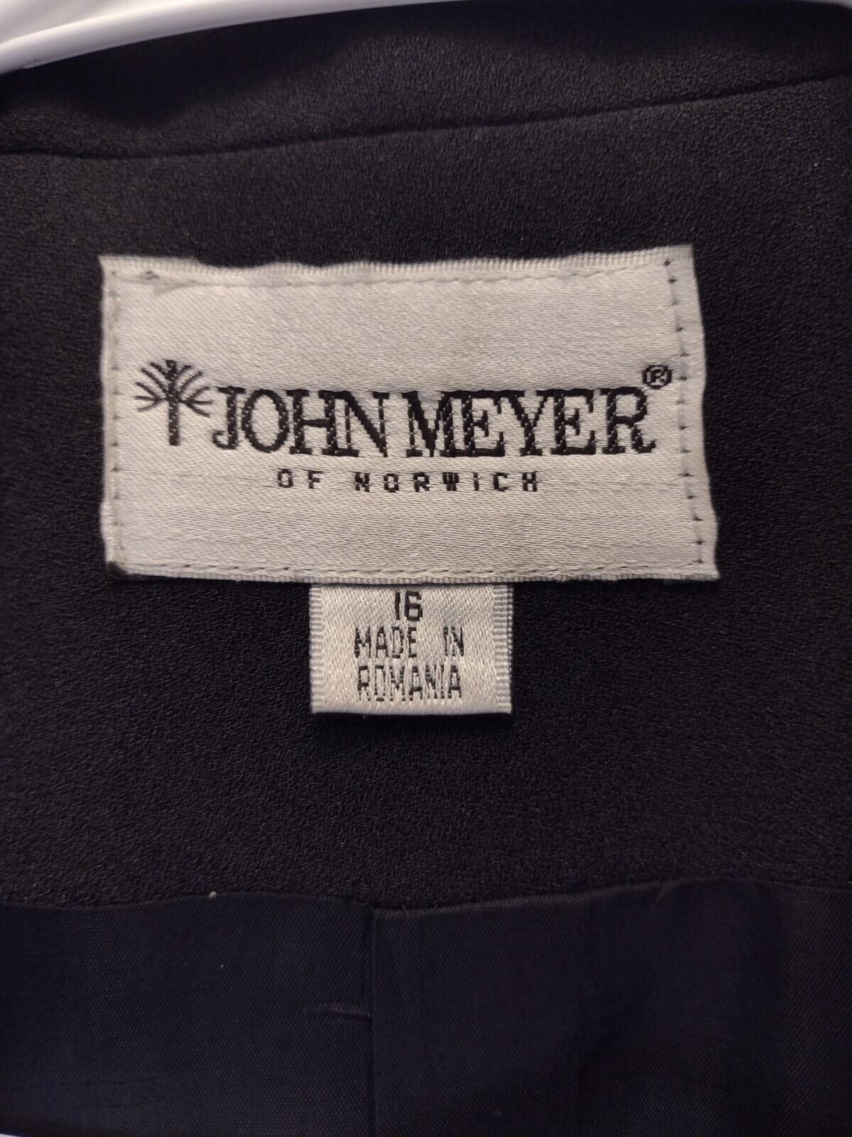 Vintage John Meyer Black Blazer Long With Red Collar Jacket Size 16W