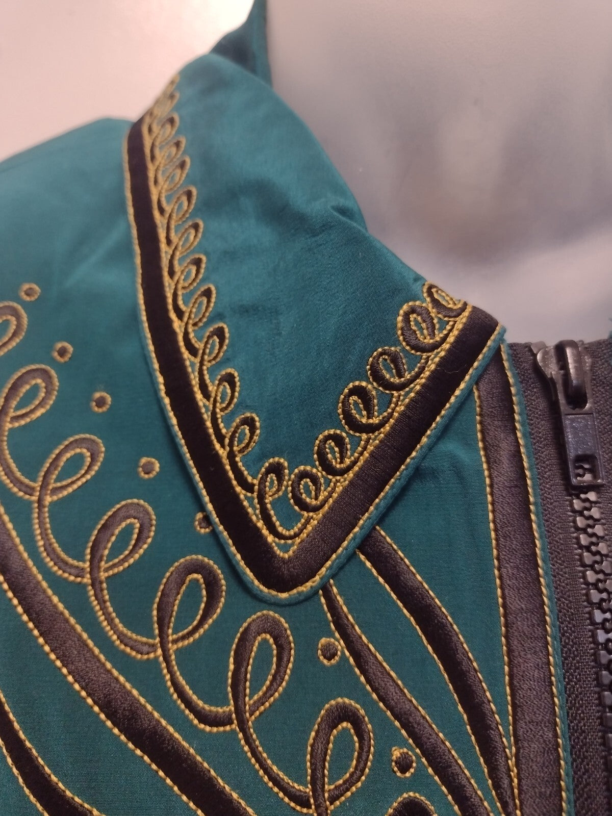Bob Mackie Wearable Art Silk Jacket Embroidered Teal Western Boho Zip Medium