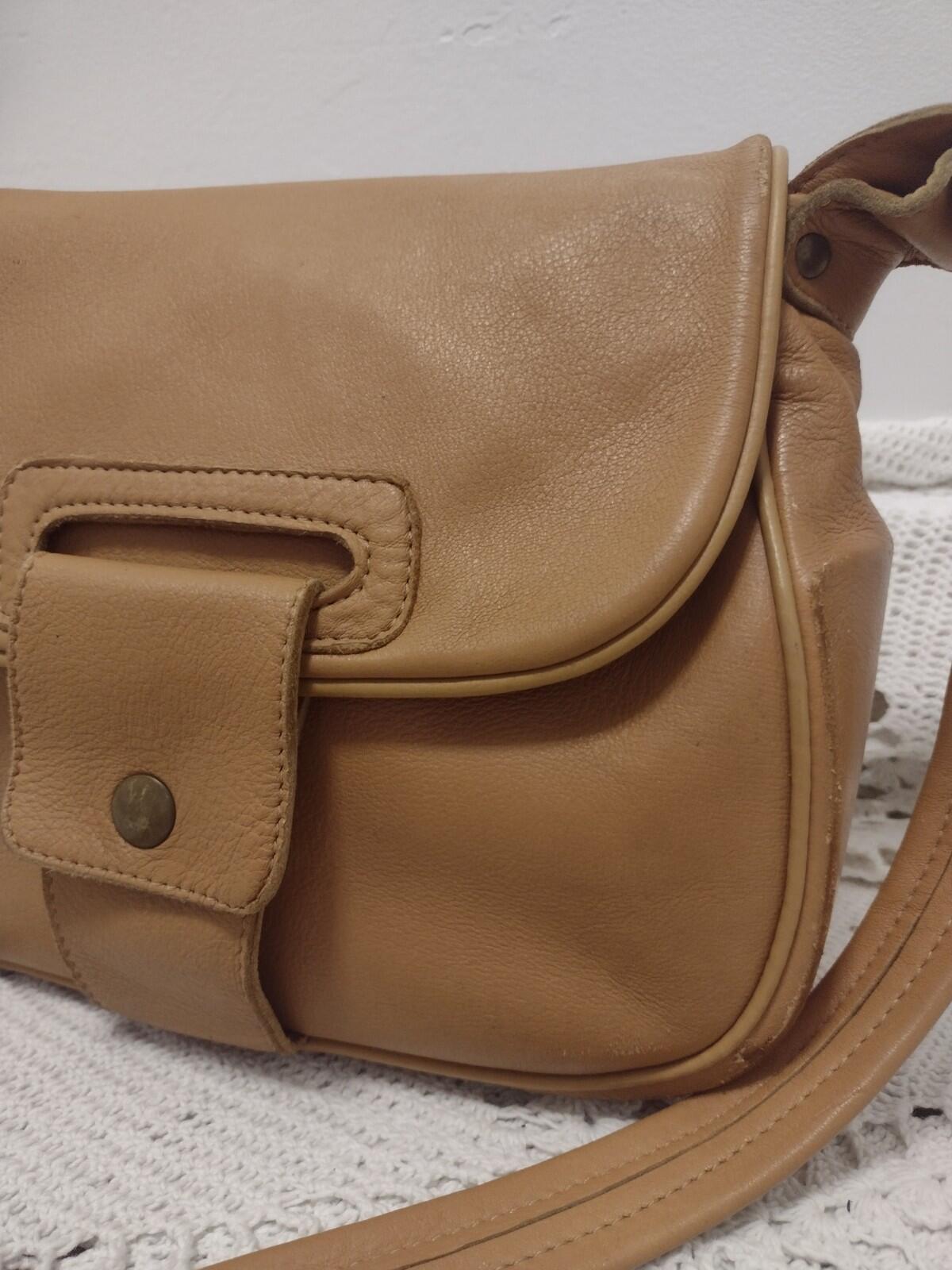 Vintage 70s DeerWear Genuine Deerskin Leather Shoulder Bag USA 11x8x4 Camel