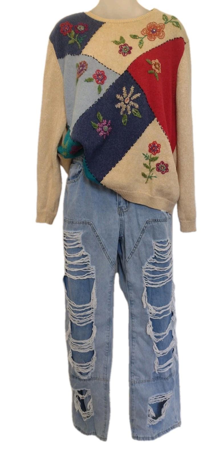 VTH 90s Y2K Size XL Embellished Embroidered Floral Long Sleeve Ramie Sweater