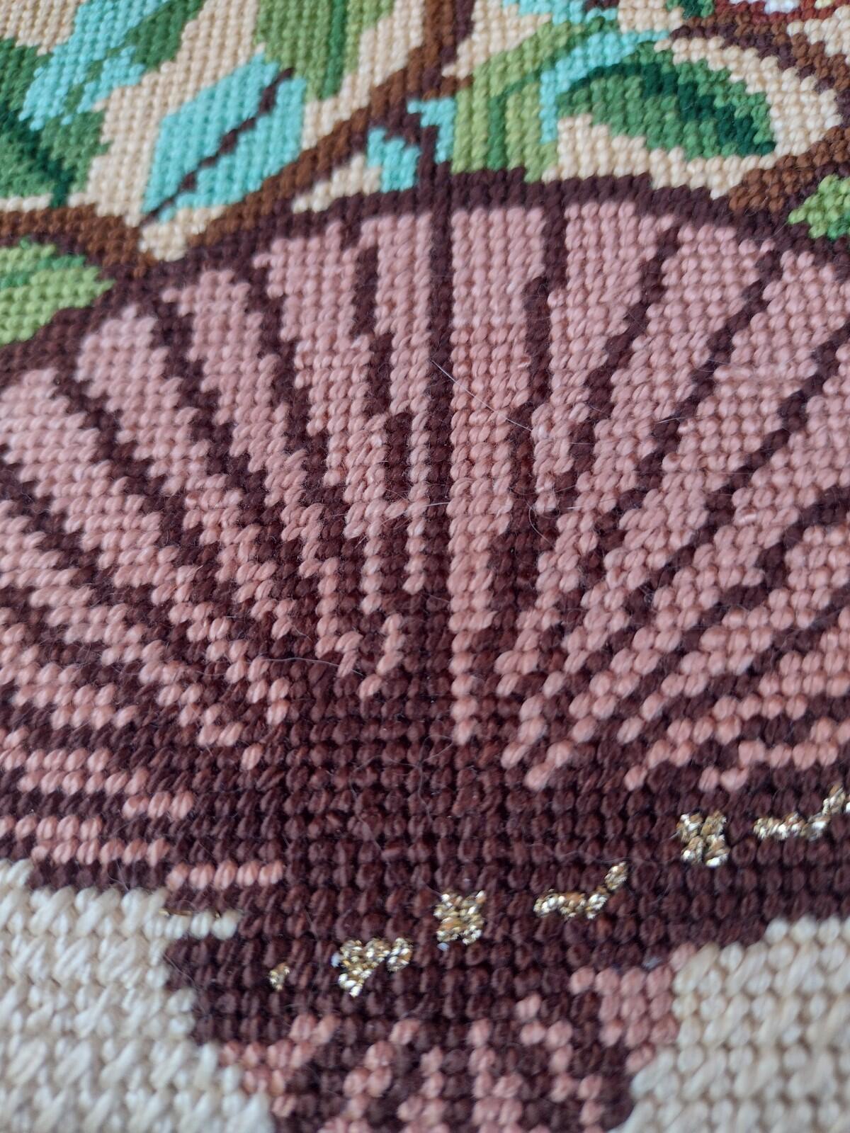Needlepoint Wall Hanging Chinoiserie Floral Fan Bees Gold Vintage 18x10