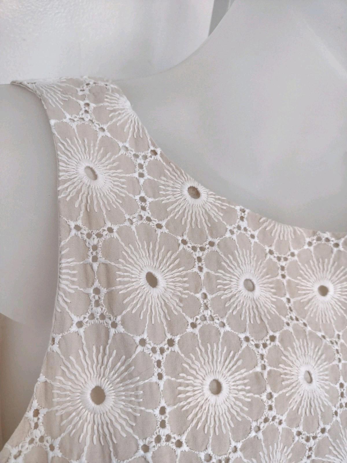 White Eyelet Lace Dress Beige Lined Retro Fit & Flare Sleeveless No Tags 2000s