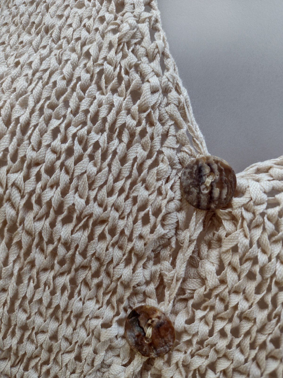 Open Knit Cardigan Sweater 1X Vintage 80s Oatmeal Tape Yarn Shell Buttons Boho